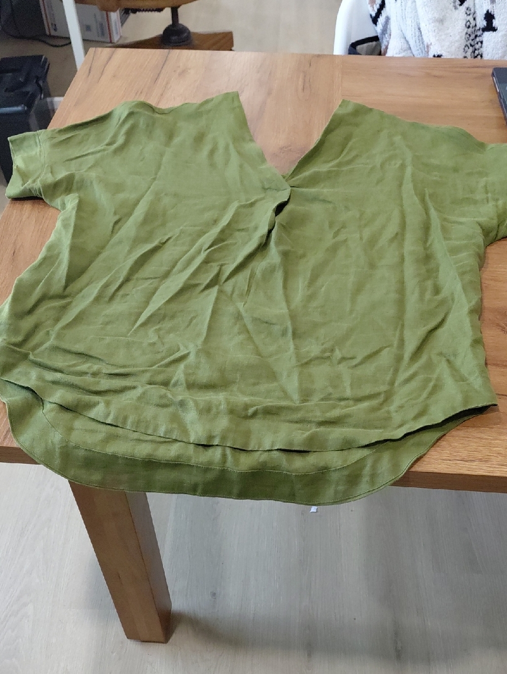 Women’s Olive V-Neck Short Sleeve Tee